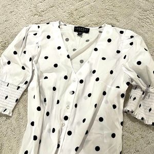Laundry S blouse NWOT